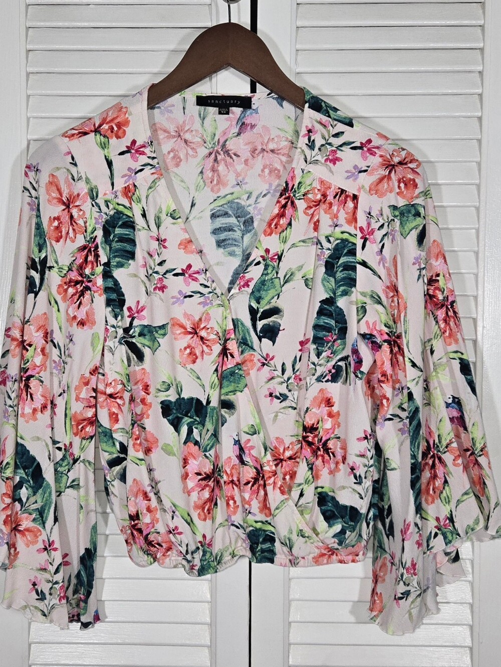 Sanctuary Tropical Floral Gilligan Faux Wrap V Neck Bell Sleeves Blouse Sz XS